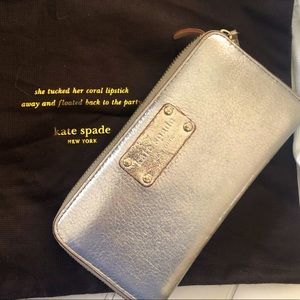 Leather Kate Spade ♠️ wallet